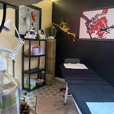 La P'tite Maison Les Tourelles Casa de Férias *