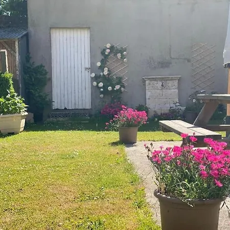 Casa de Férias La P'tite Maison Les Tourelles