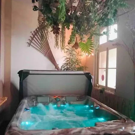 La P'tite Maison Les Tourelles