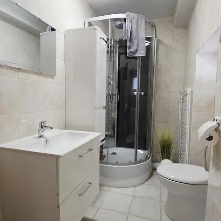 Domaine Les Tourelles - La Petite Maison *